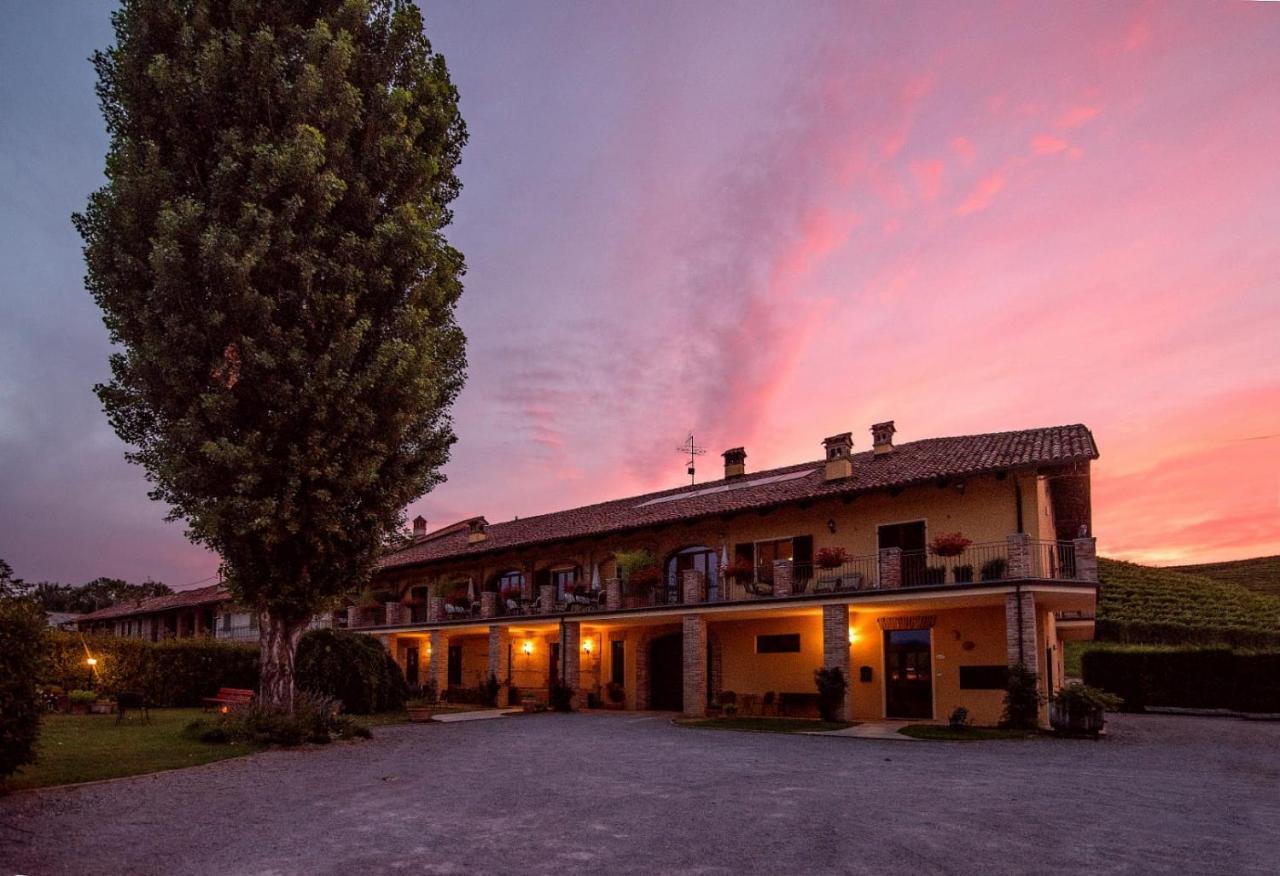 Cascina Rocca Agriturismo B&B La Morra Exterior foto