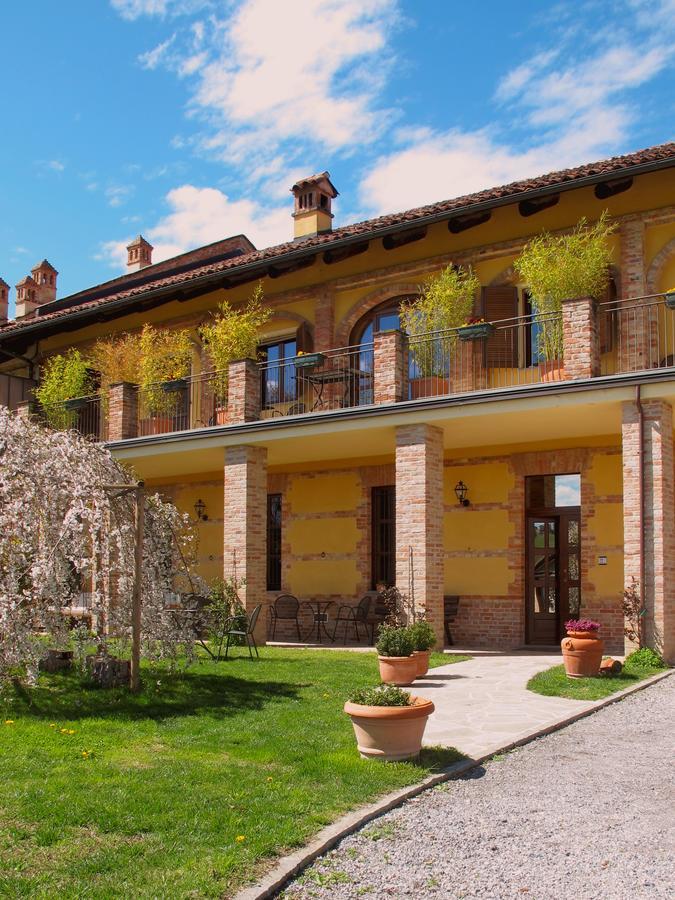 Cascina Rocca Agriturismo B&B La Morra Exterior foto